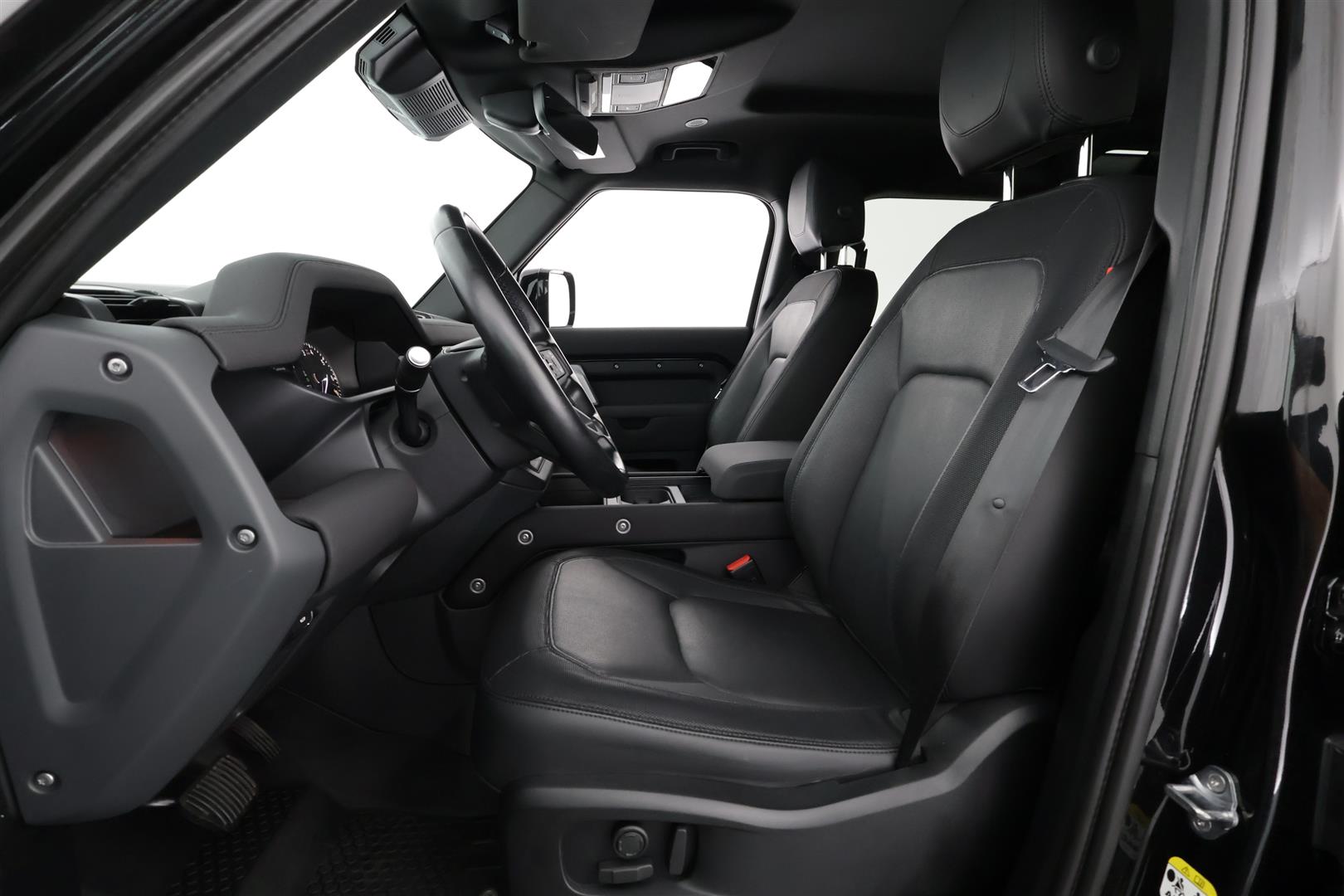 Land Rover Defender 2022