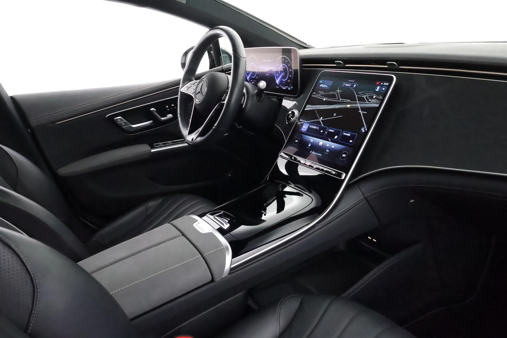 MERCEDES-BENZ EQS 2023