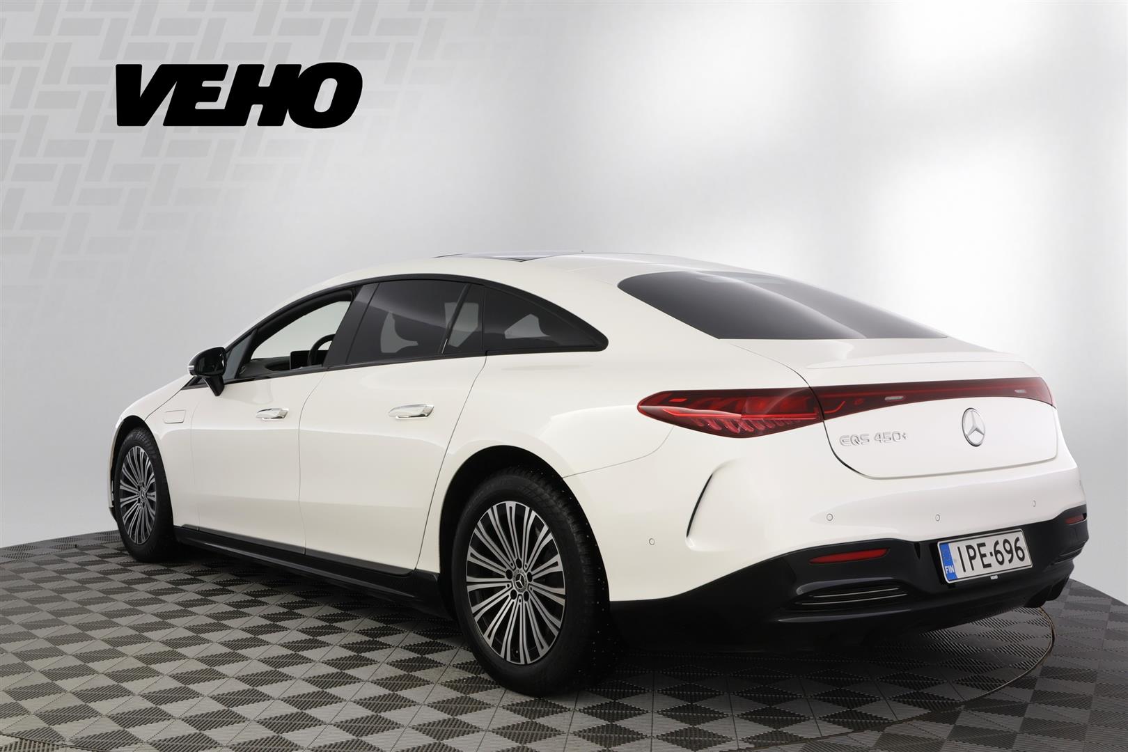 MERCEDES-BENZ EQS 2023