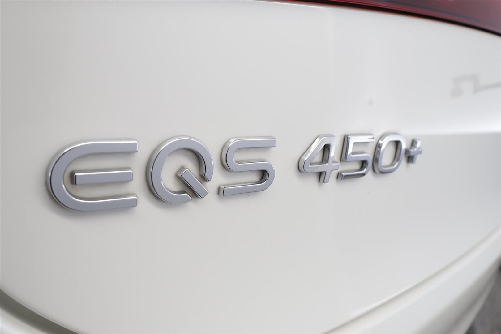 MERCEDES-BENZ EQS 2023