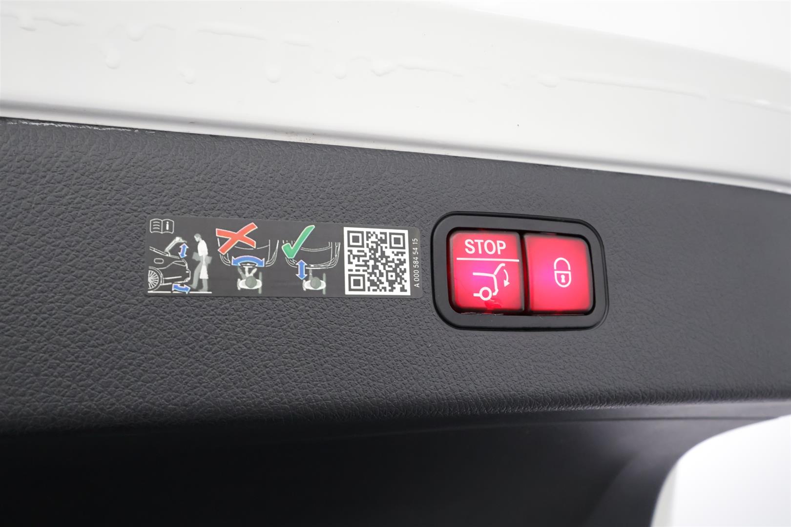 MERCEDES-BENZ EQS 2023