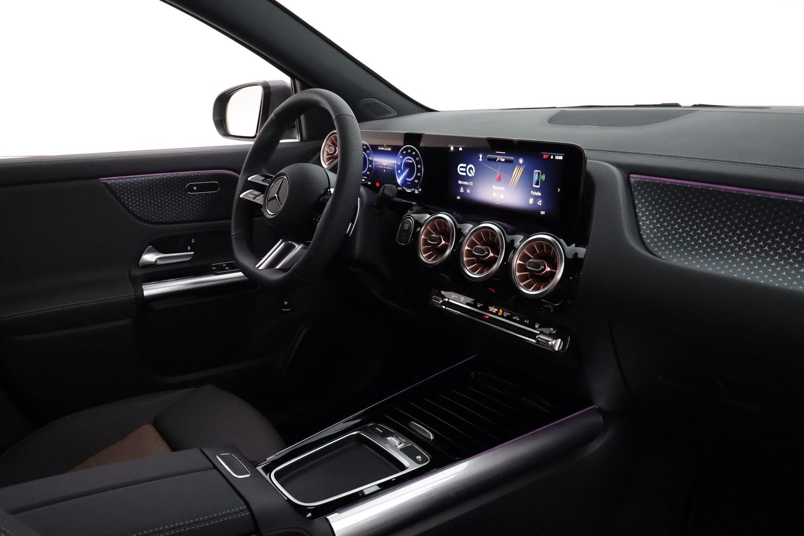 Mercedes-Benz EQA 2025