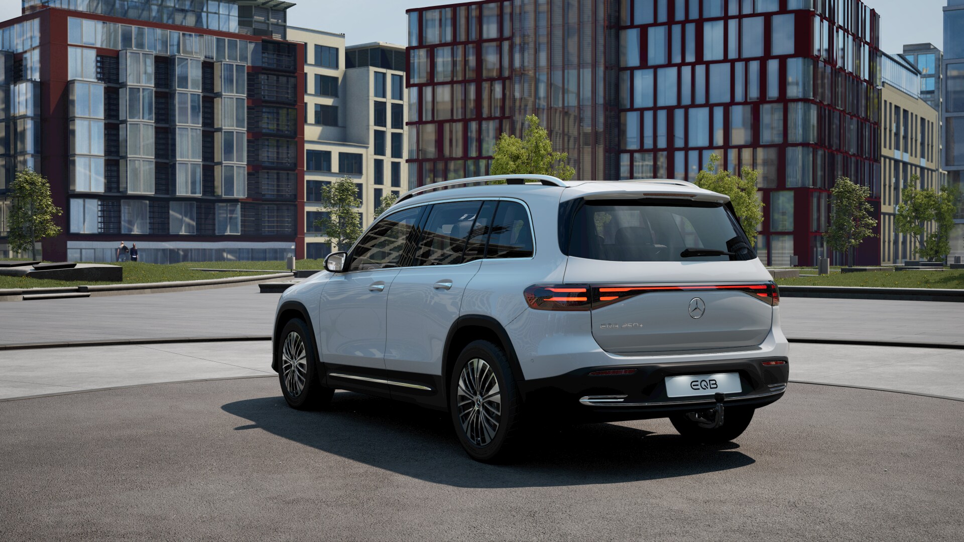 Mercedes-Benz EQB 2025