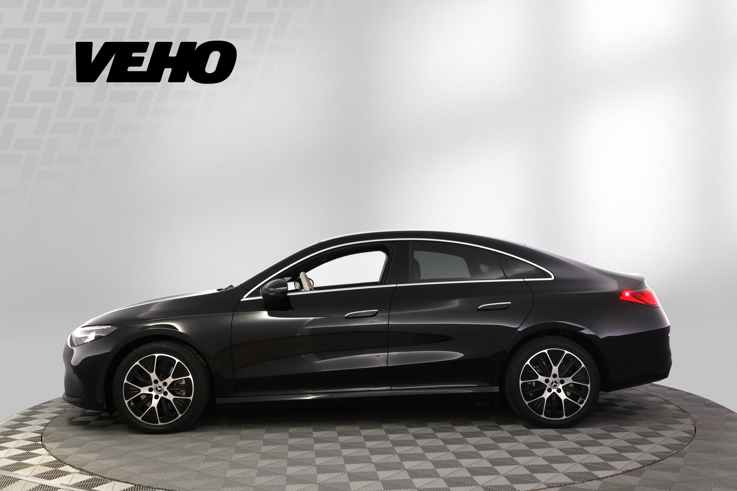 Mercedes-Benz CLA 2025