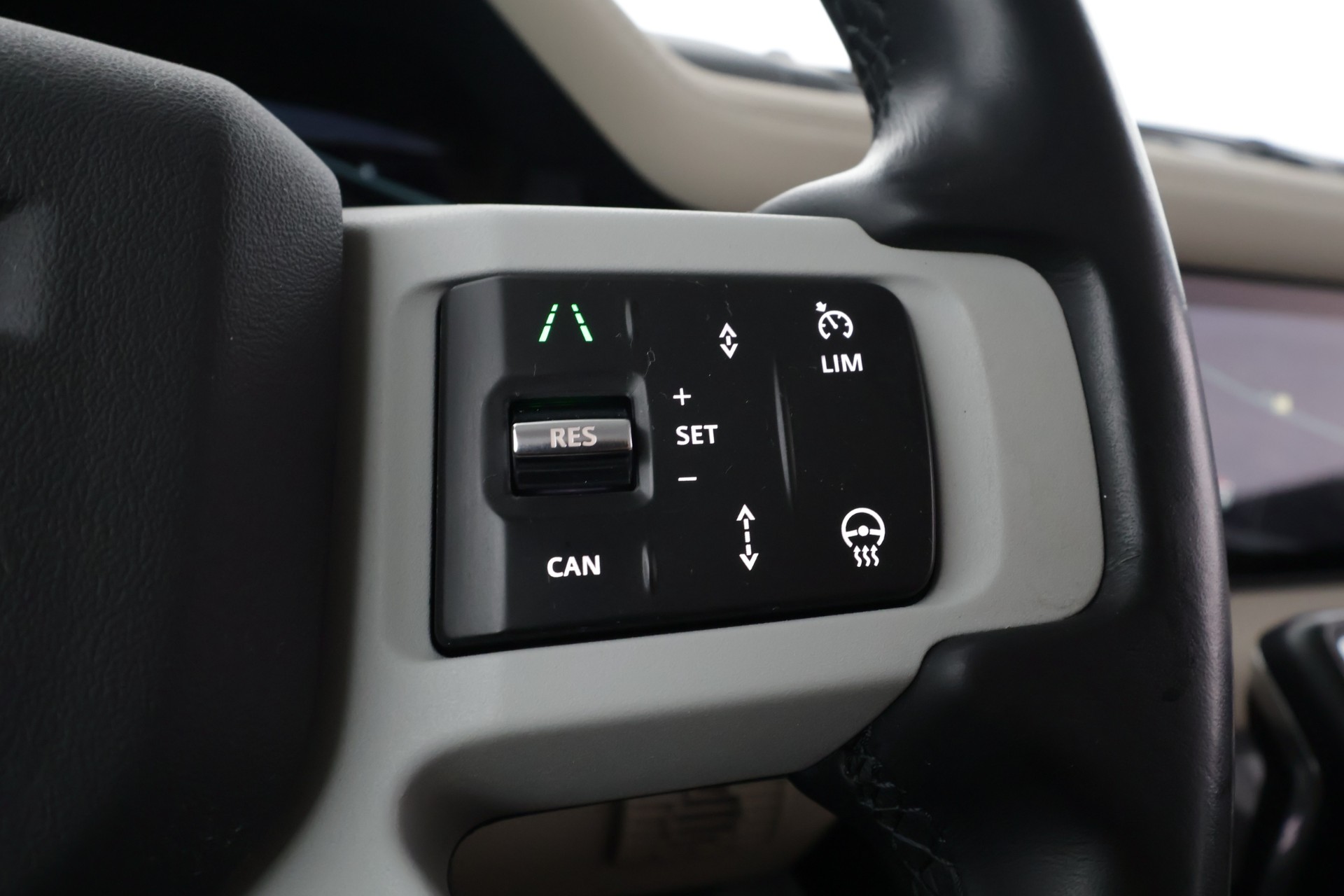 LAND ROVER Defender 2022