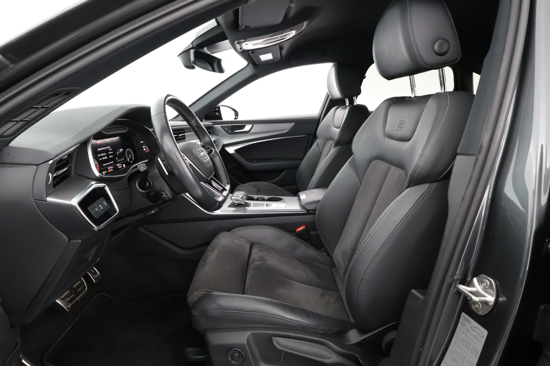 AUDI A6 2021