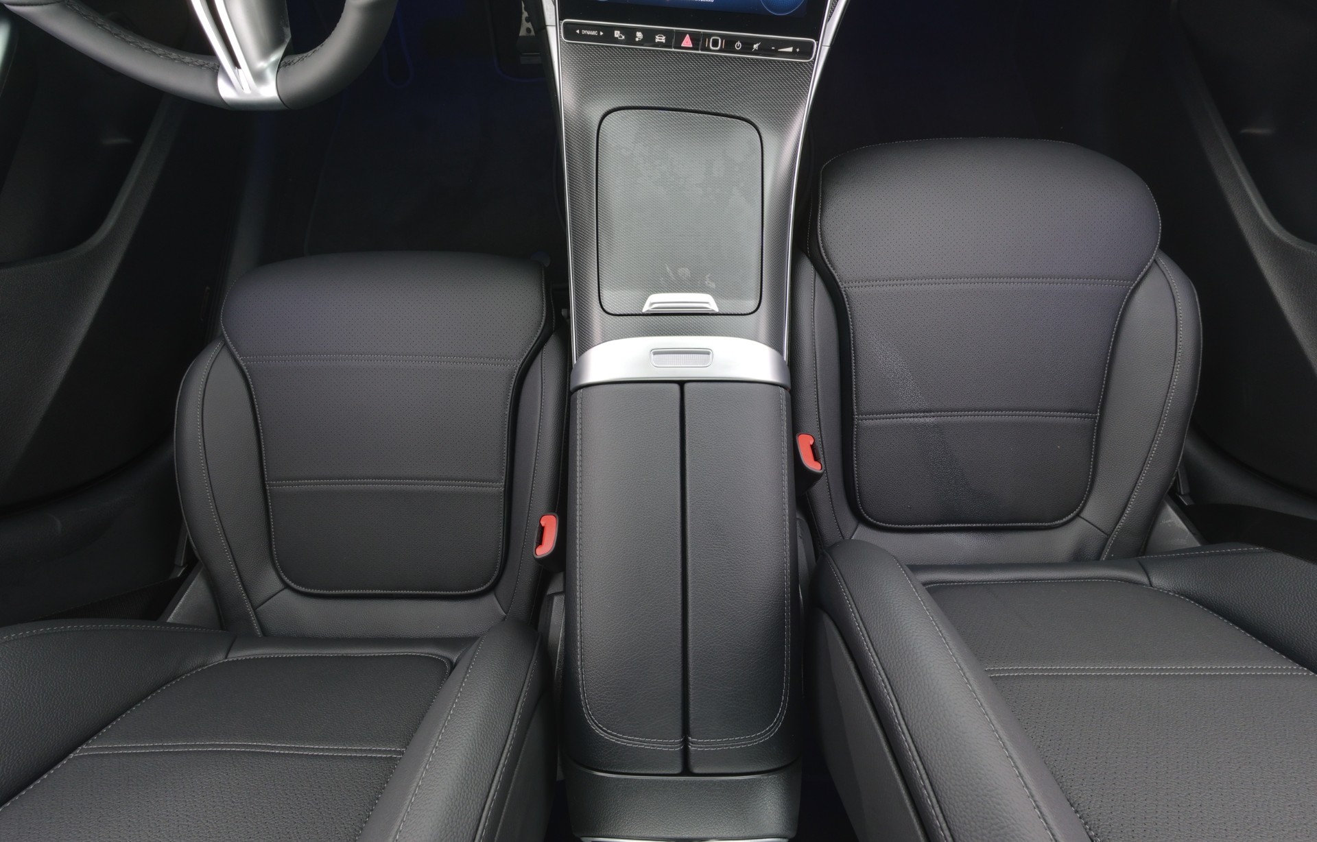 Mercedes-Benz C 2025