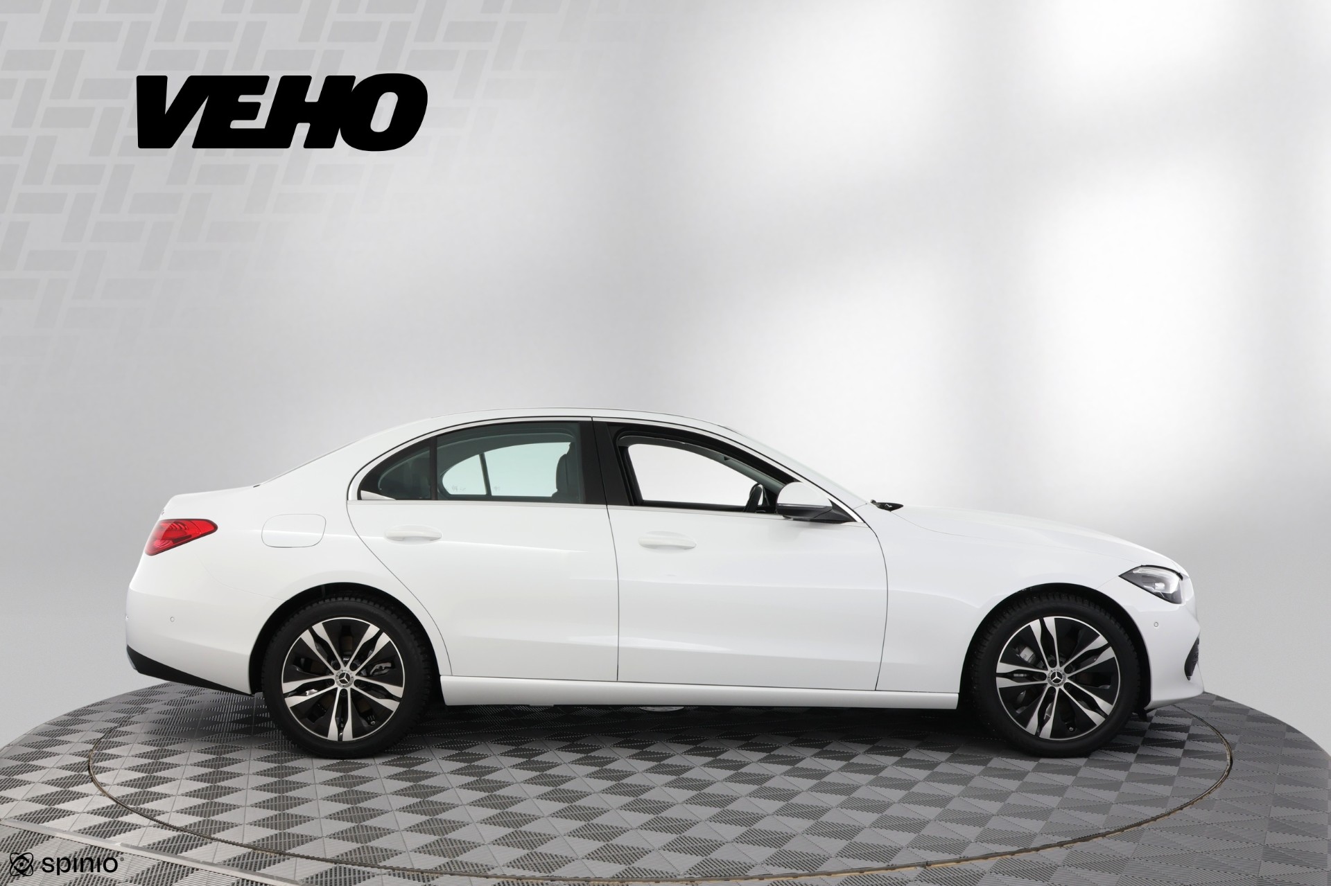 Mercedes-Benz C 2025