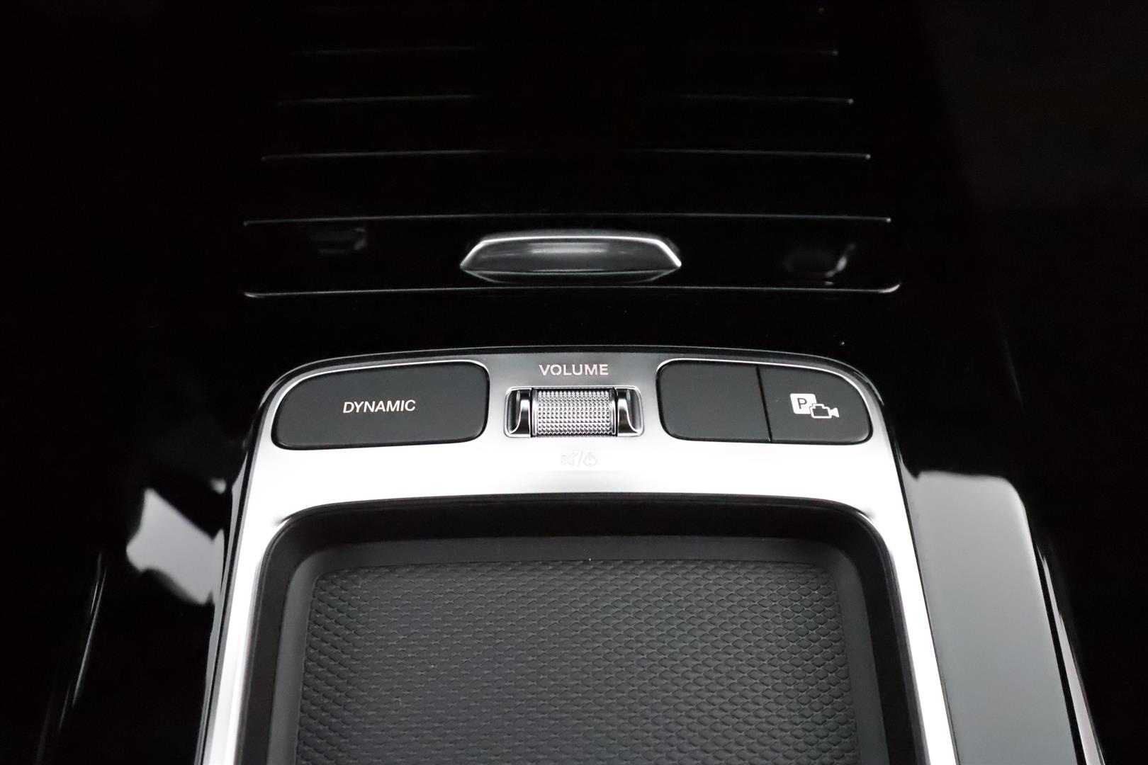 Mercedes-Benz CLA 2025