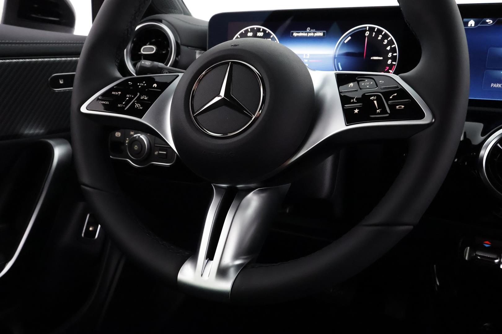 Mercedes-Benz CLA 2025