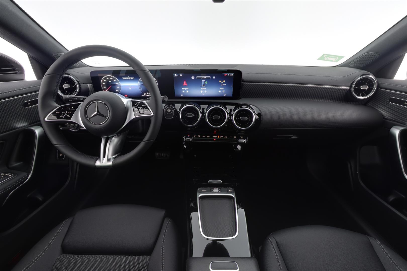 Mercedes-Benz CLA 2025