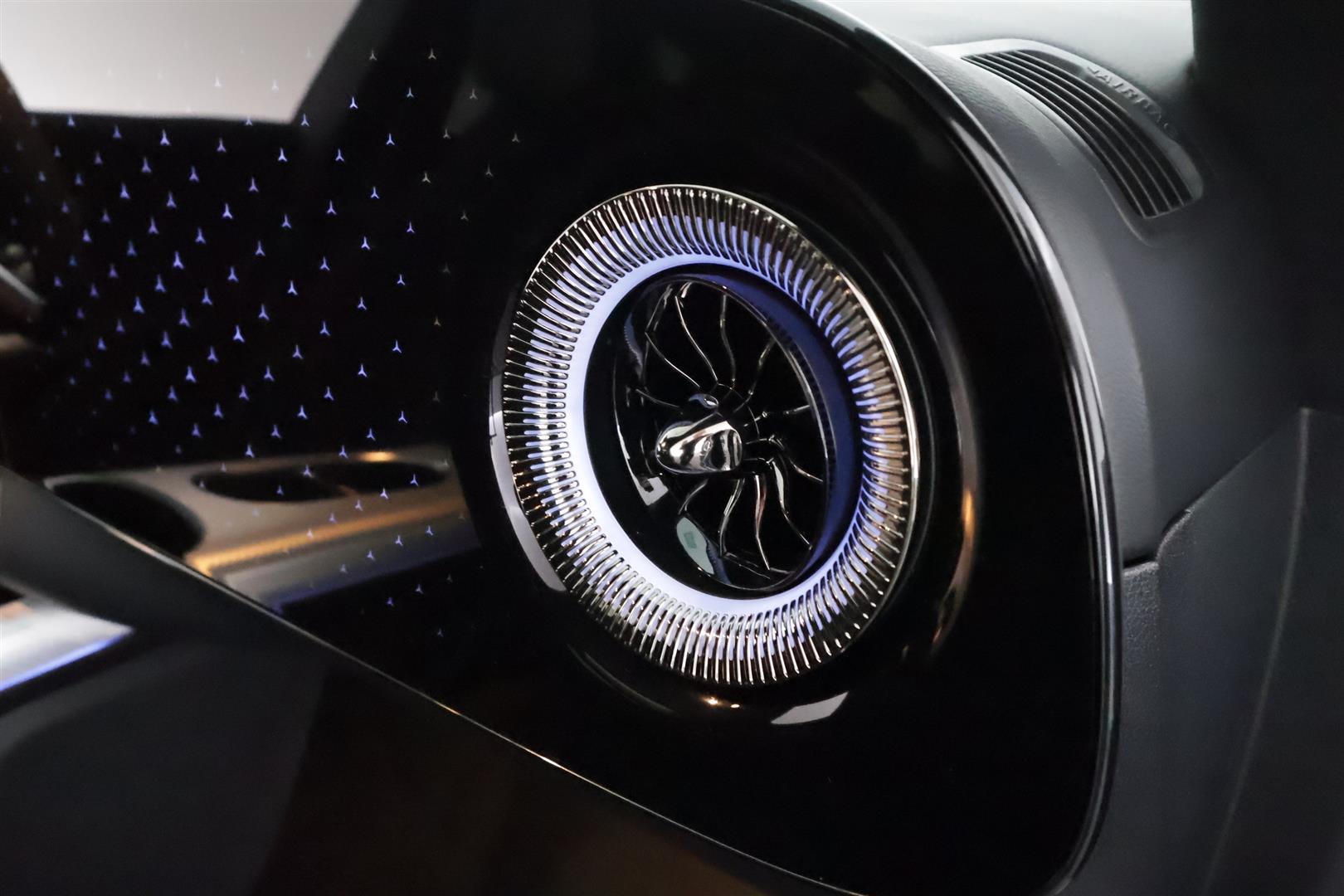 Mercedes-Benz CLA 2025