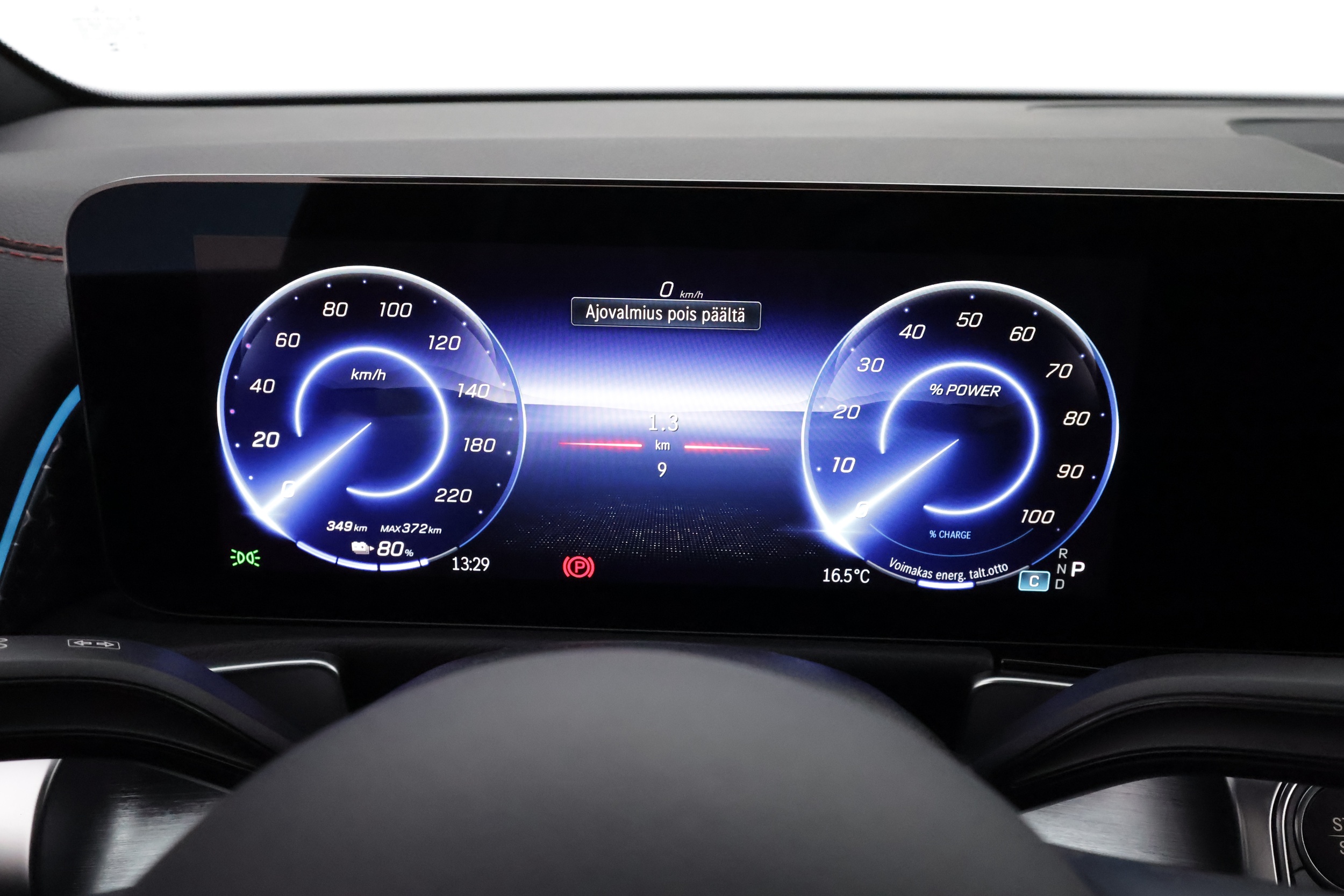 Mercedes-Benz EQB 2025