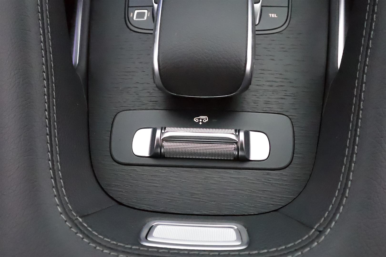 Mercedes-Benz GLE 2025