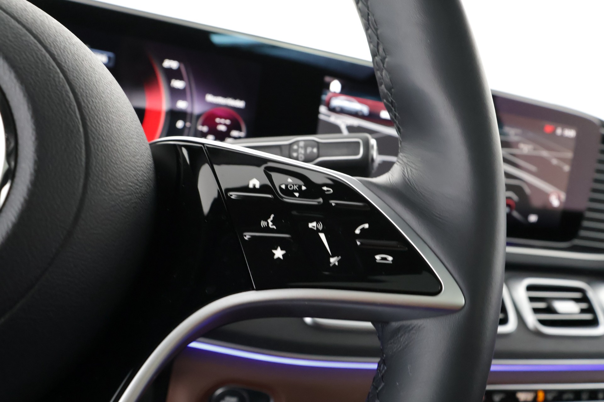 Mercedes-Benz GLE 2025