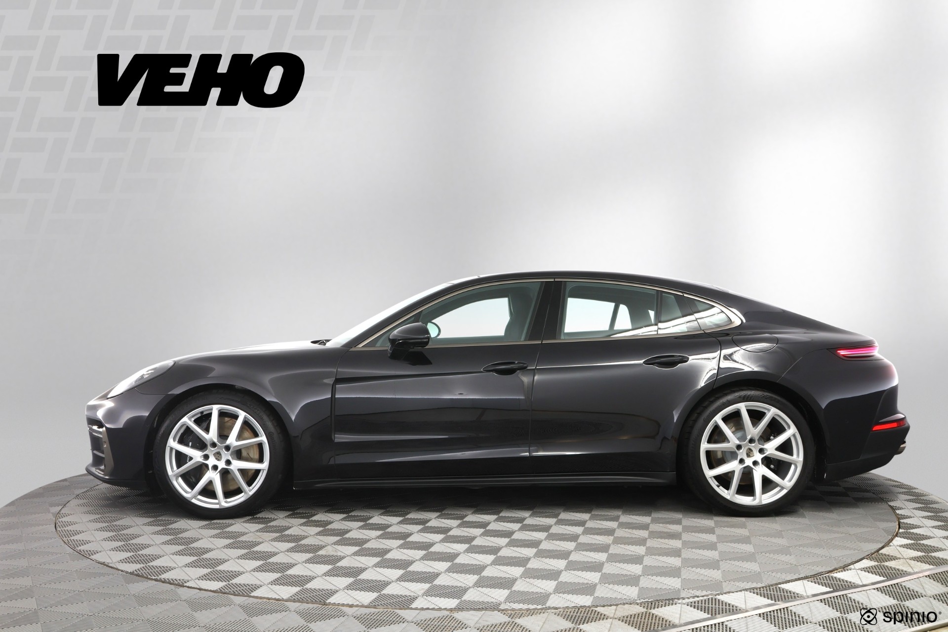 Porsche Panamera 2025