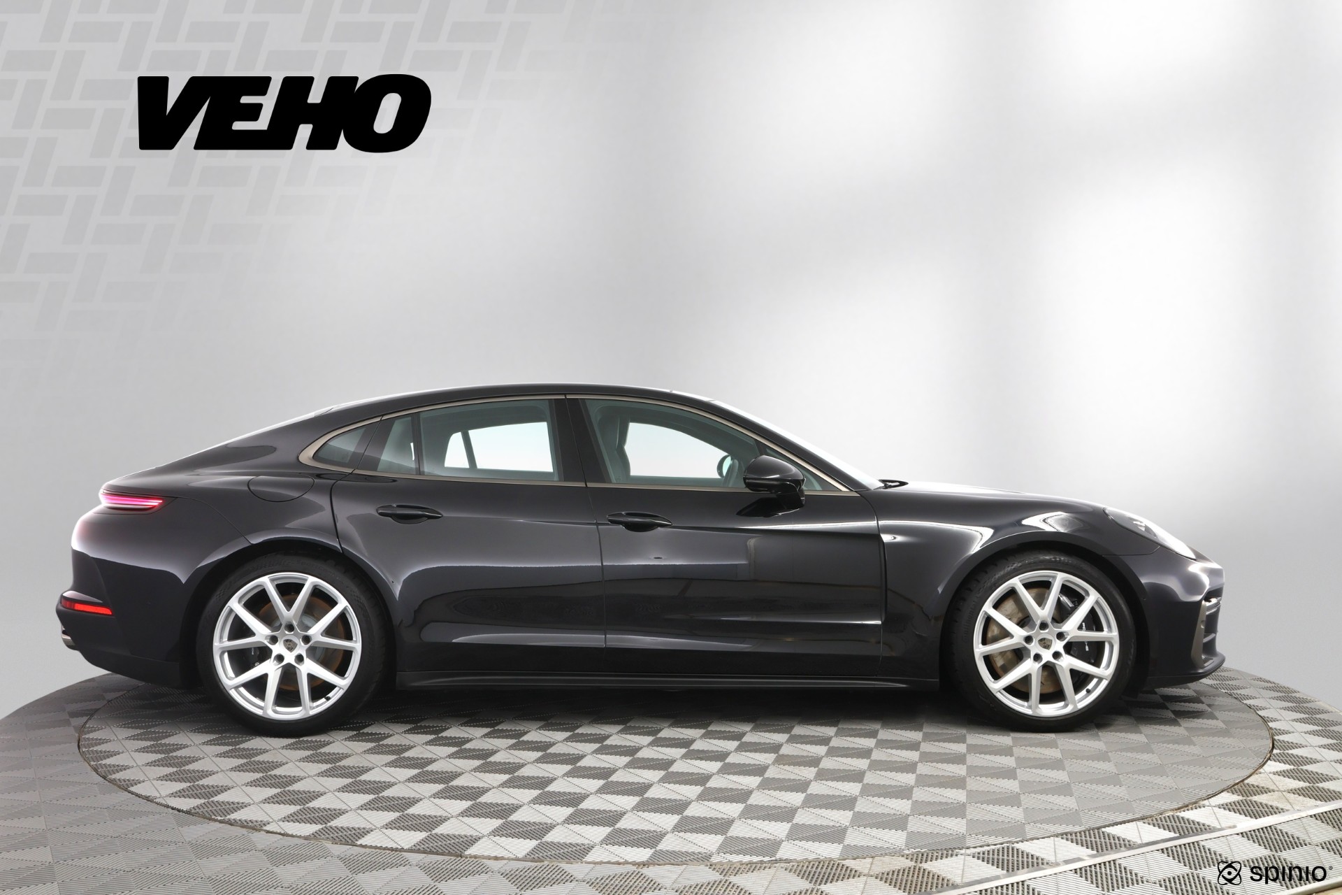 Porsche Panamera 2025