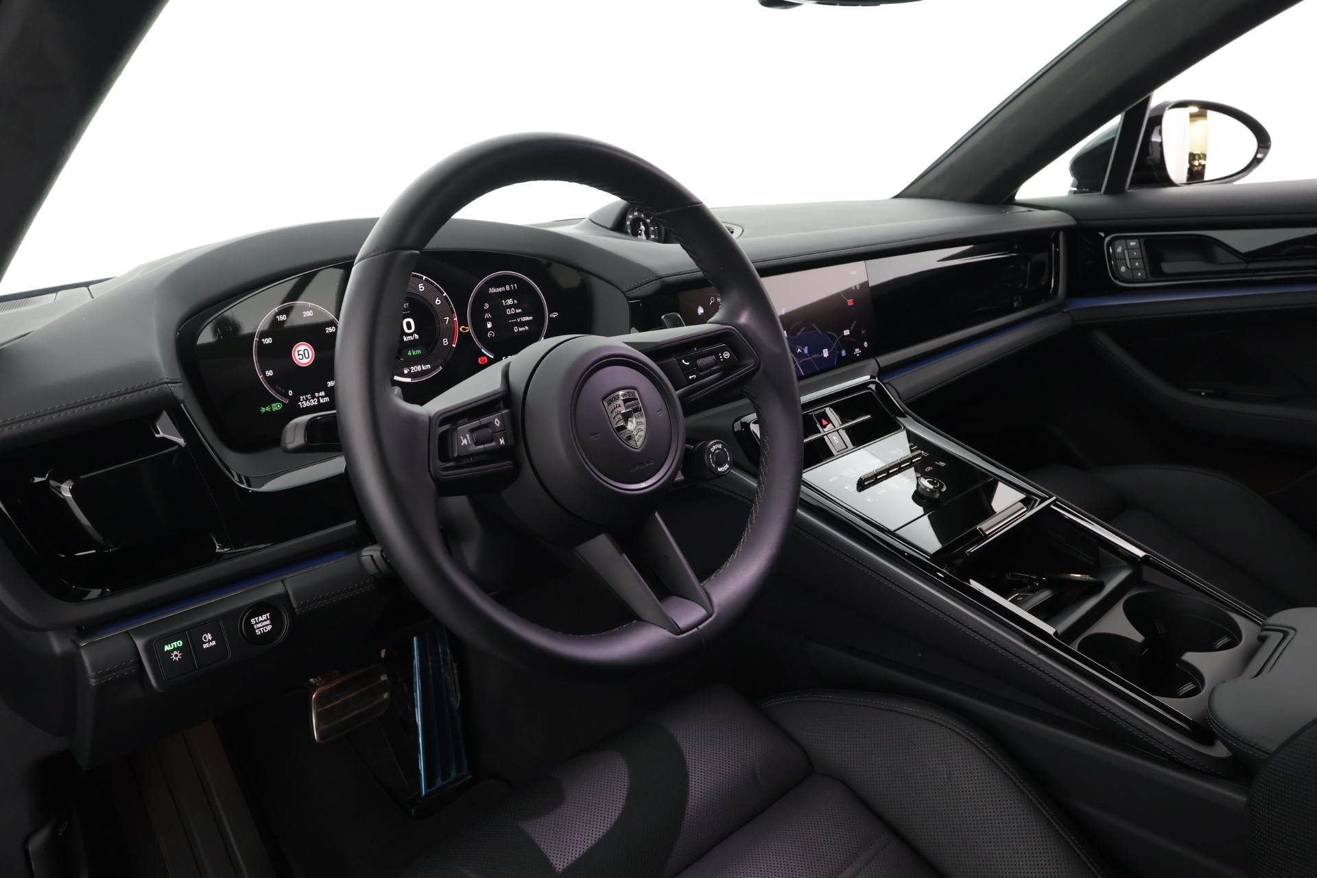Porsche Panamera 2025