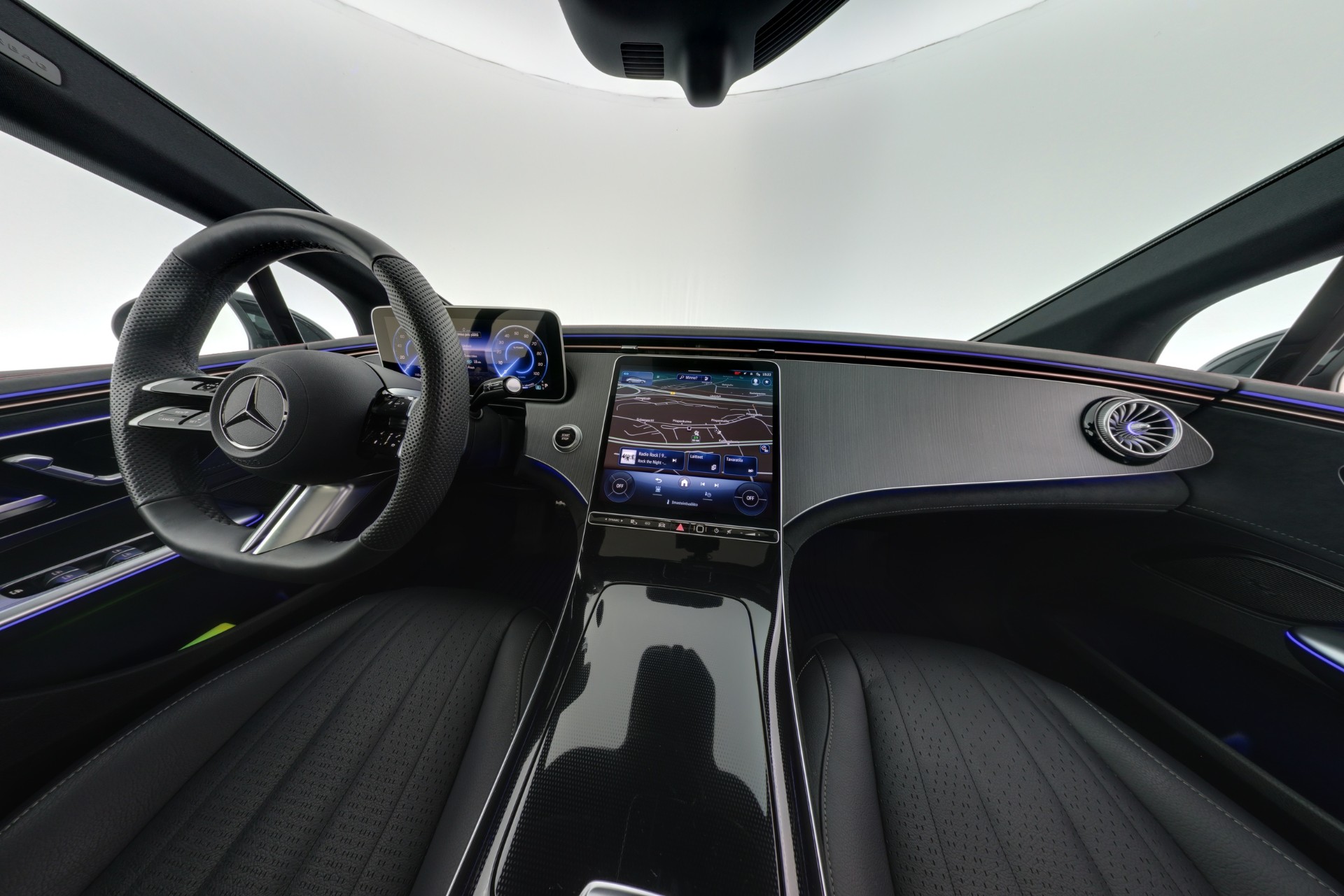 Mercedes-Benz EQE 2025