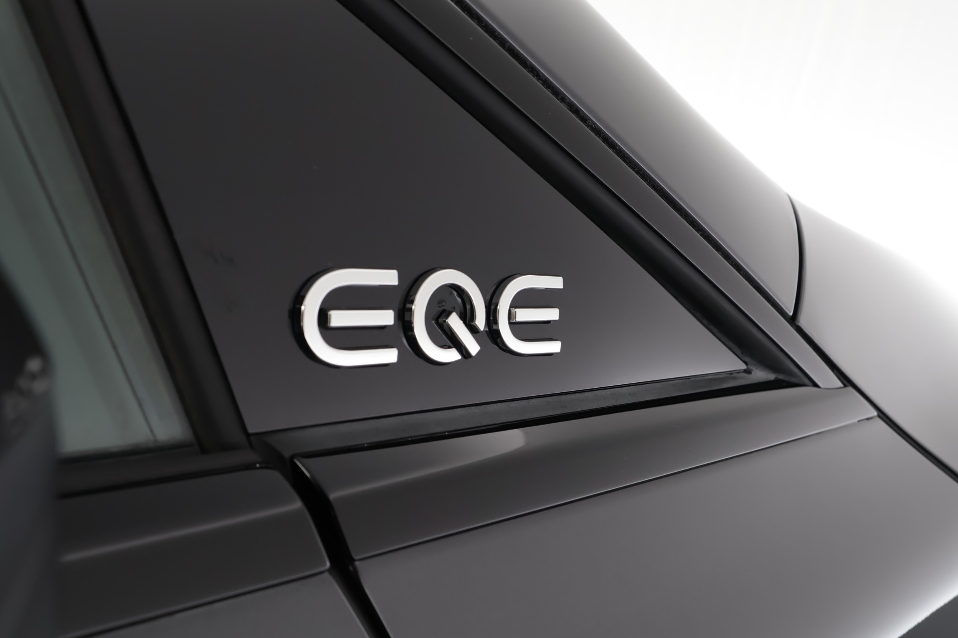 Mercedes-Benz EQE 2025