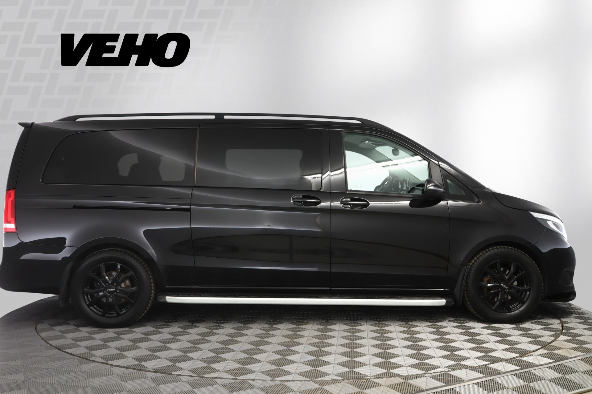 MERCEDES-BENZ V 2018