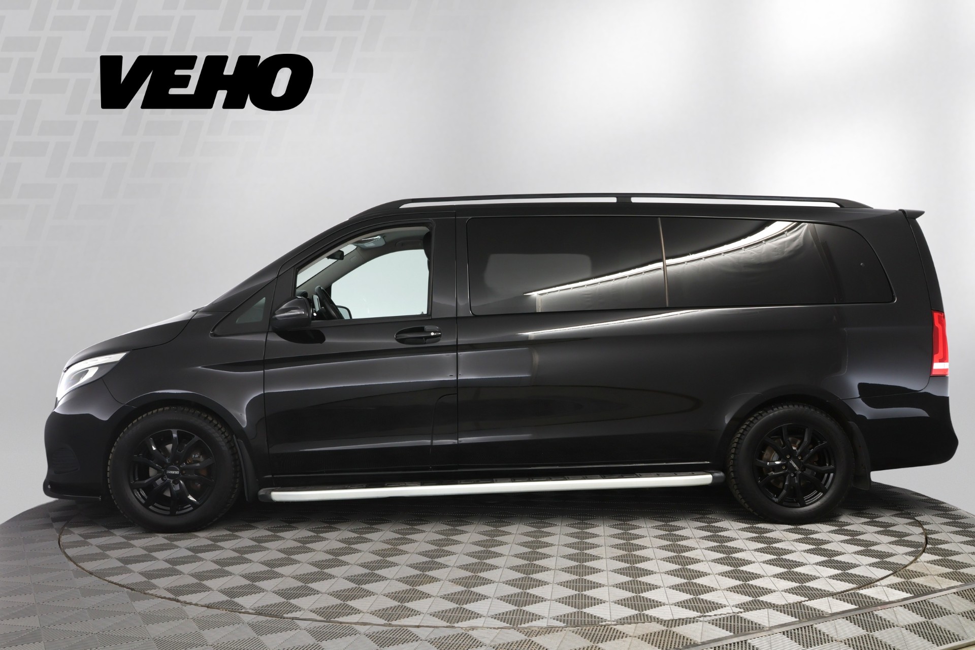 MERCEDES-BENZ V 2018