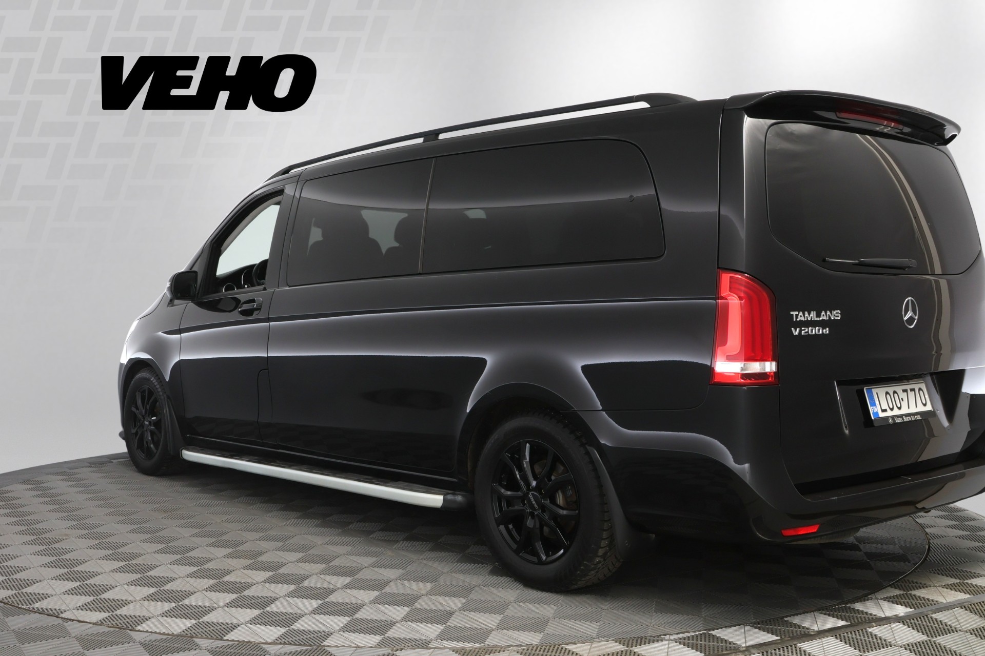 MERCEDES-BENZ V 2018