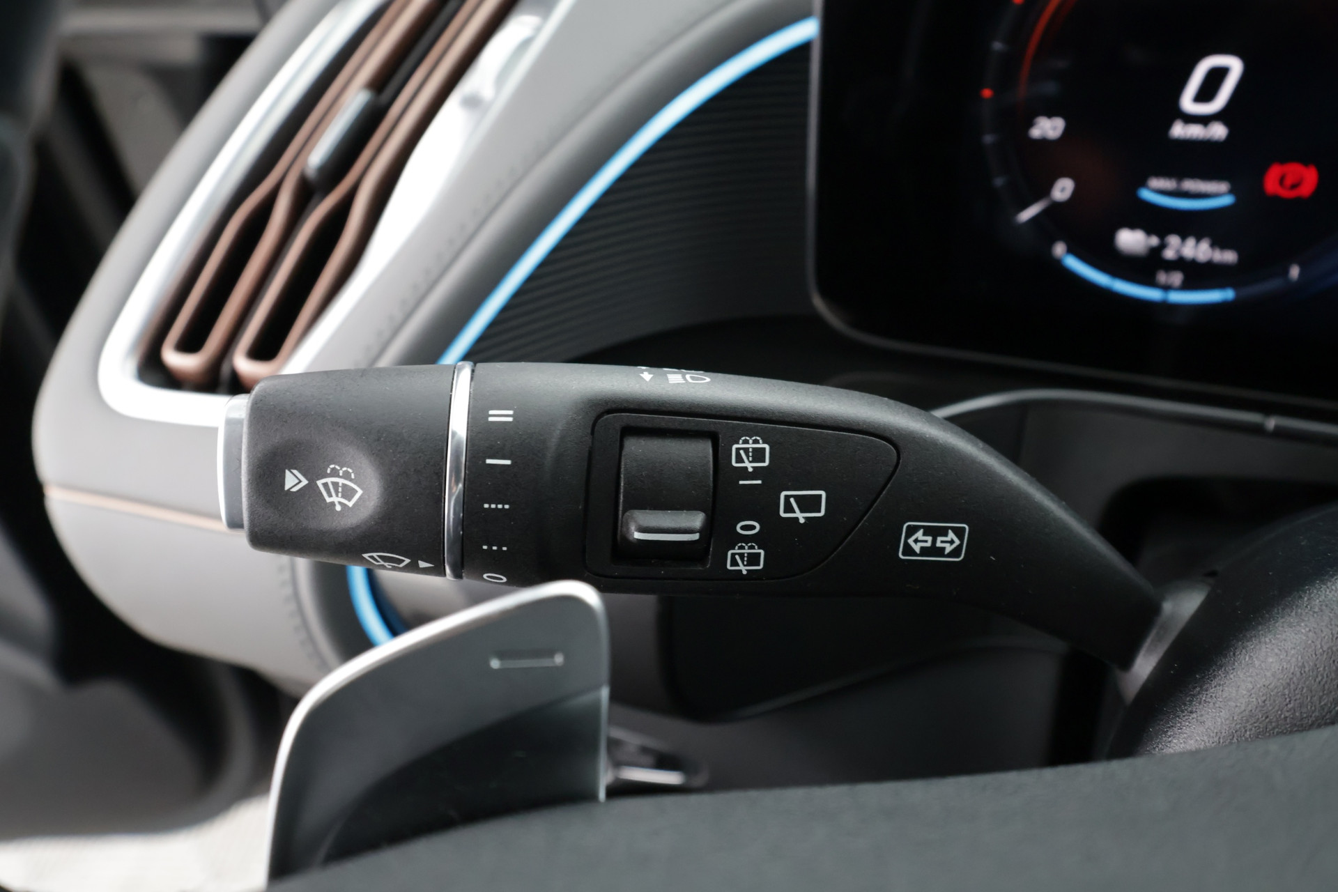 Mercedes-Benz EQC 2021