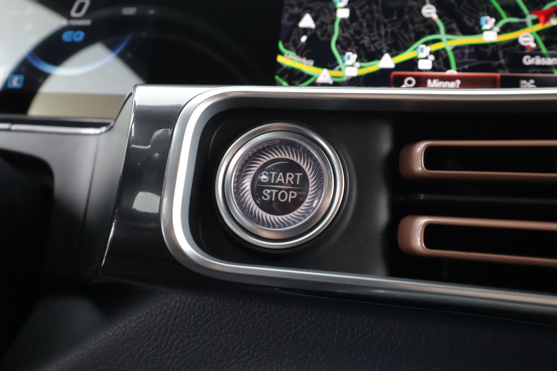 Mercedes-Benz EQC 2021