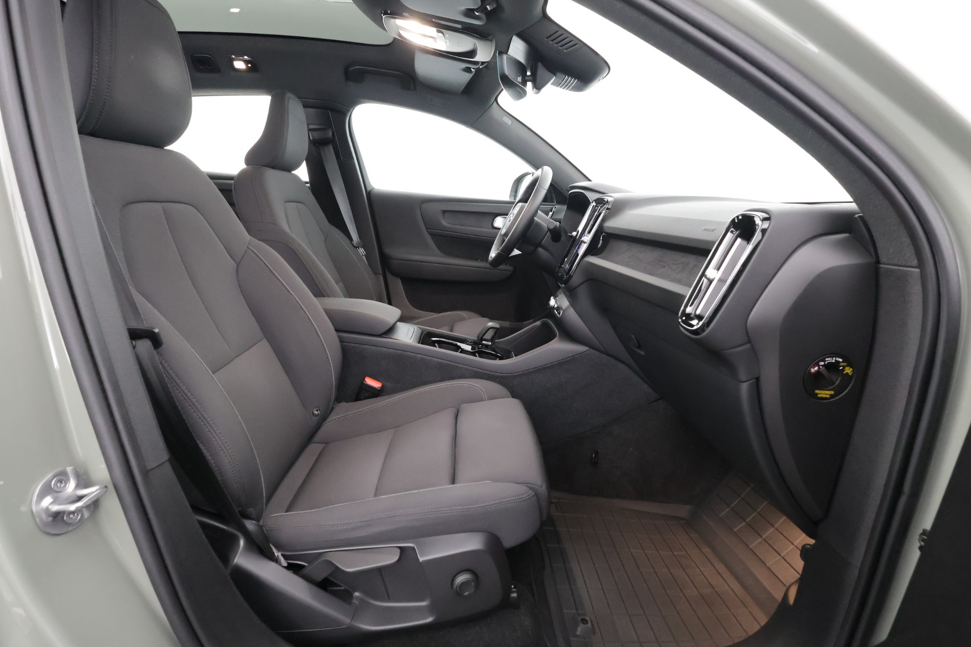 Volvo C40 2023