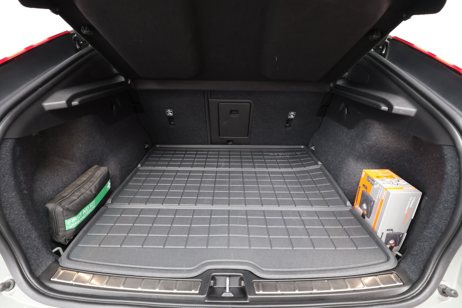 Volvo C40 2023