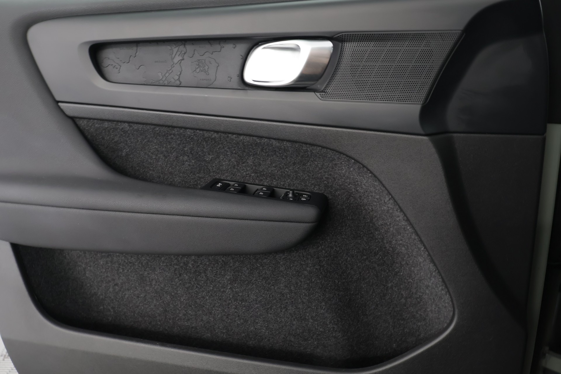 Volvo C40 2023