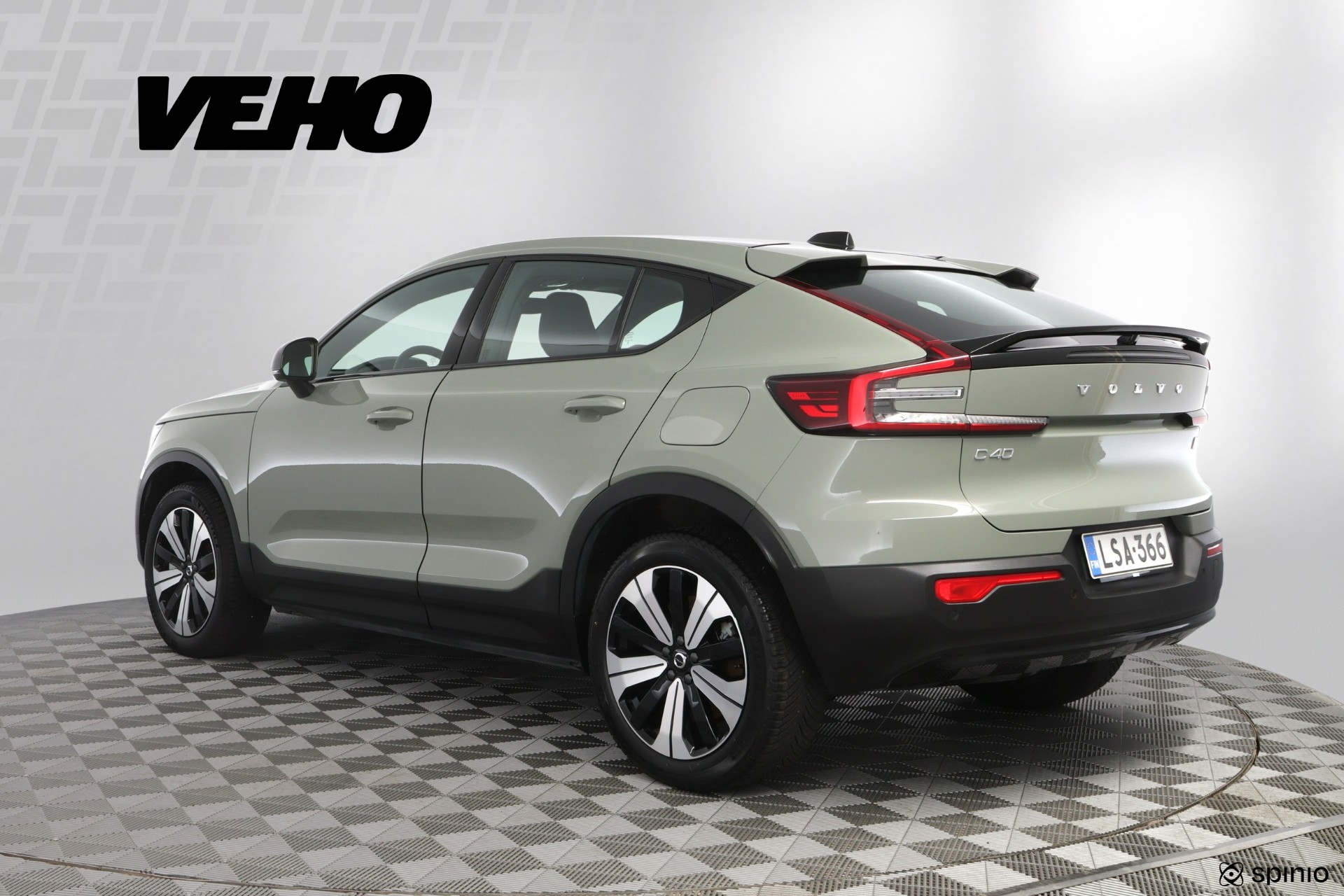 Volvo C40 2023