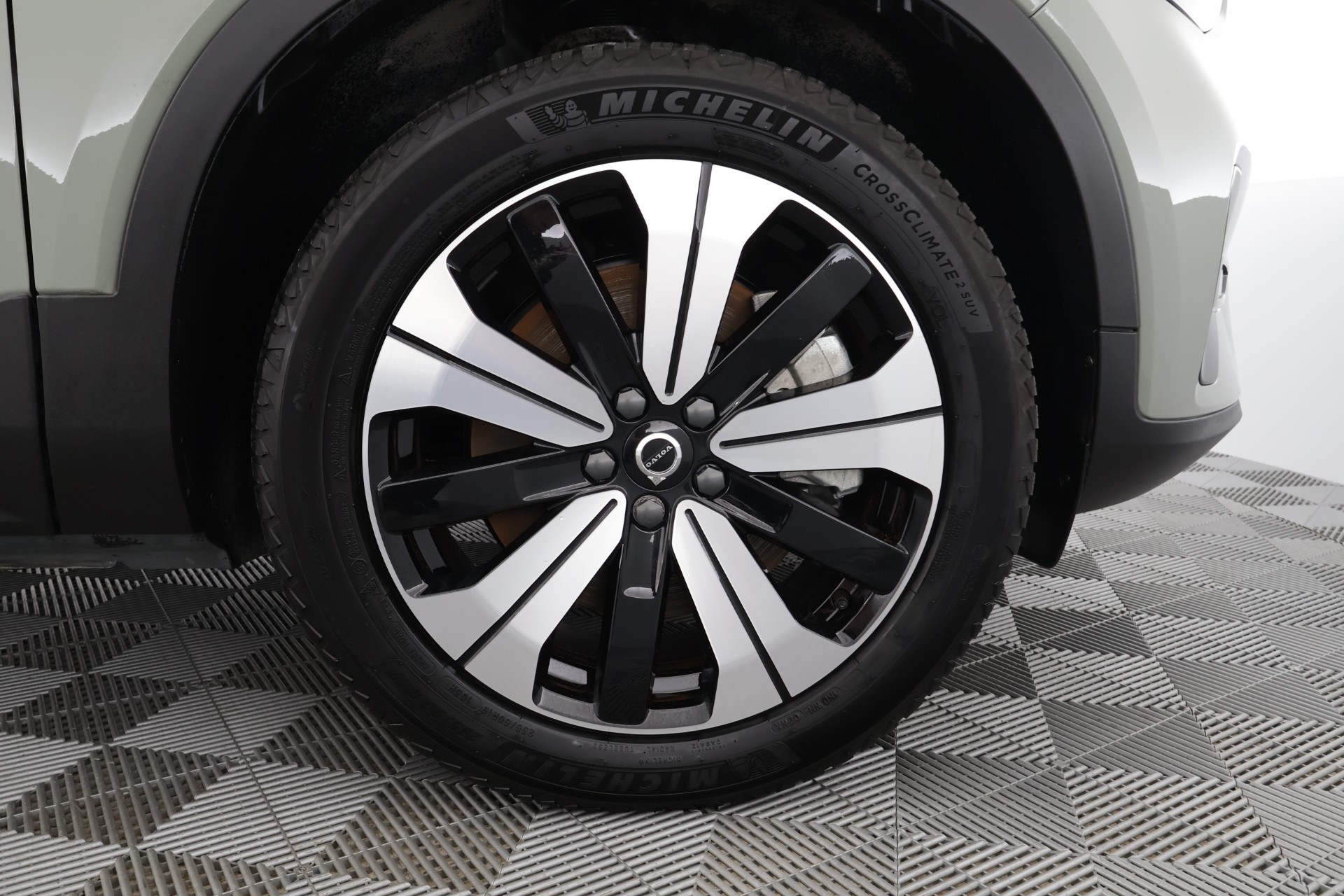 Volvo C40 2023