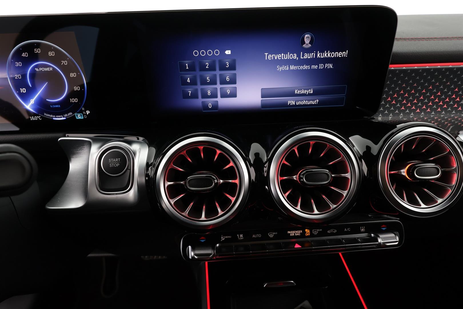 Mercedes-Benz EQB 2025