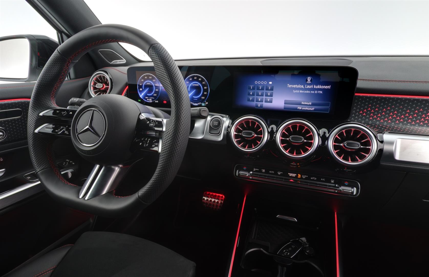 Mercedes-Benz EQB 2025