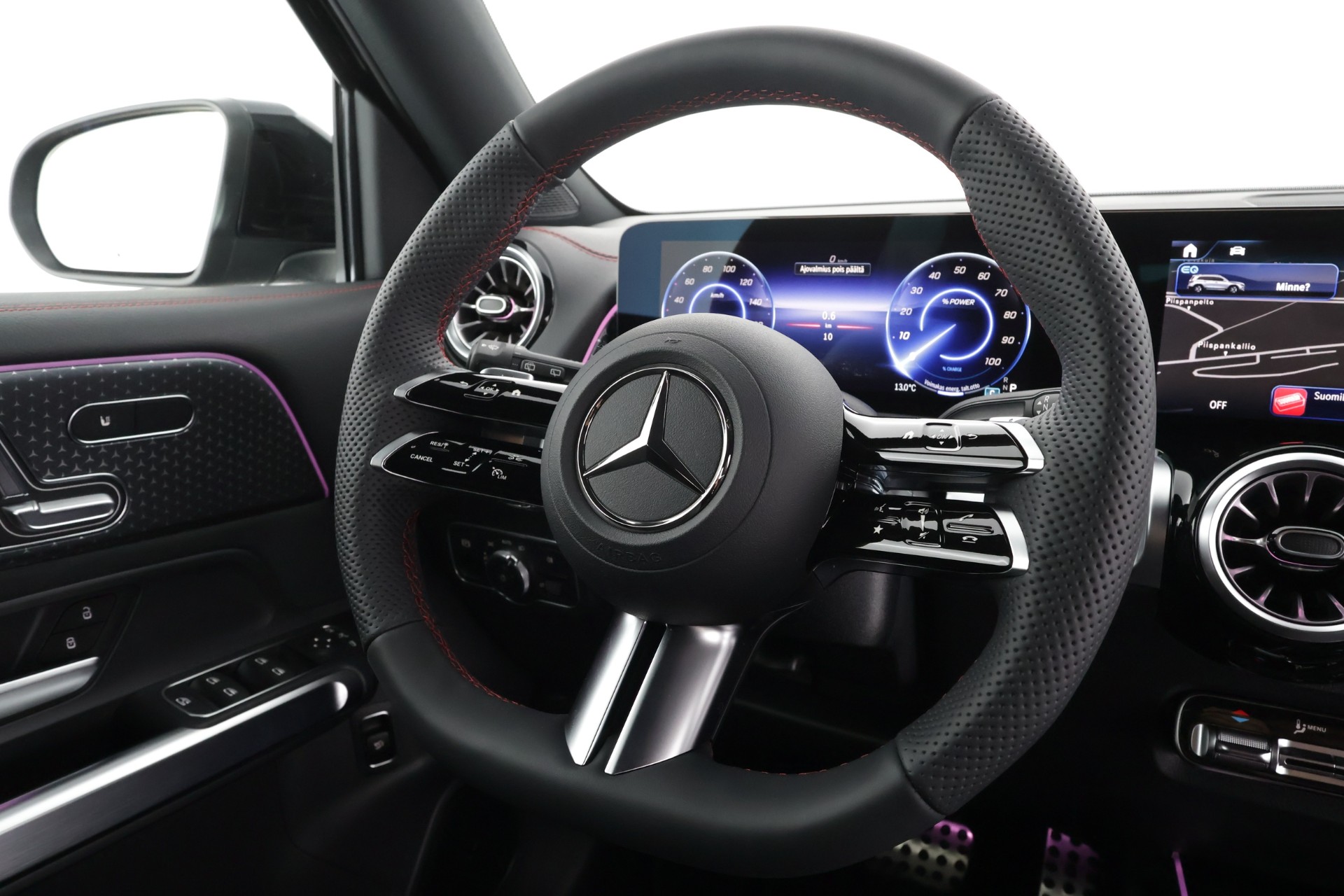 Mercedes-Benz EQB 2025