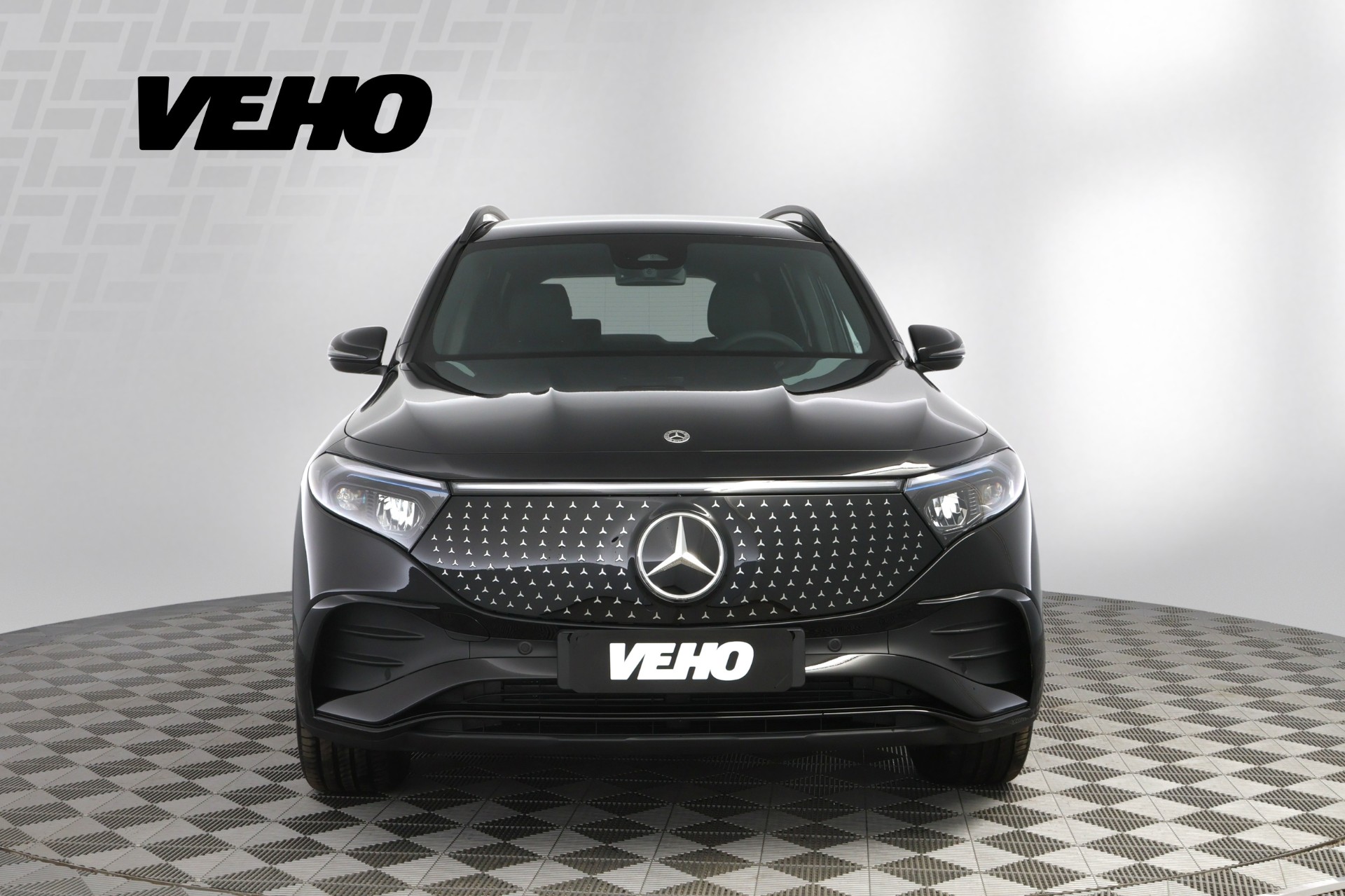 Mercedes-Benz EQB 2025