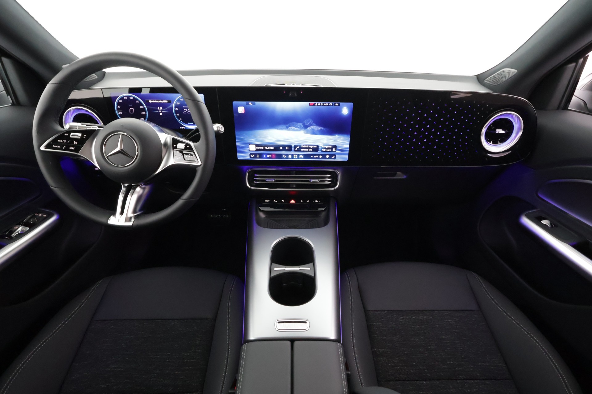Mercedes-Benz GLB 2026