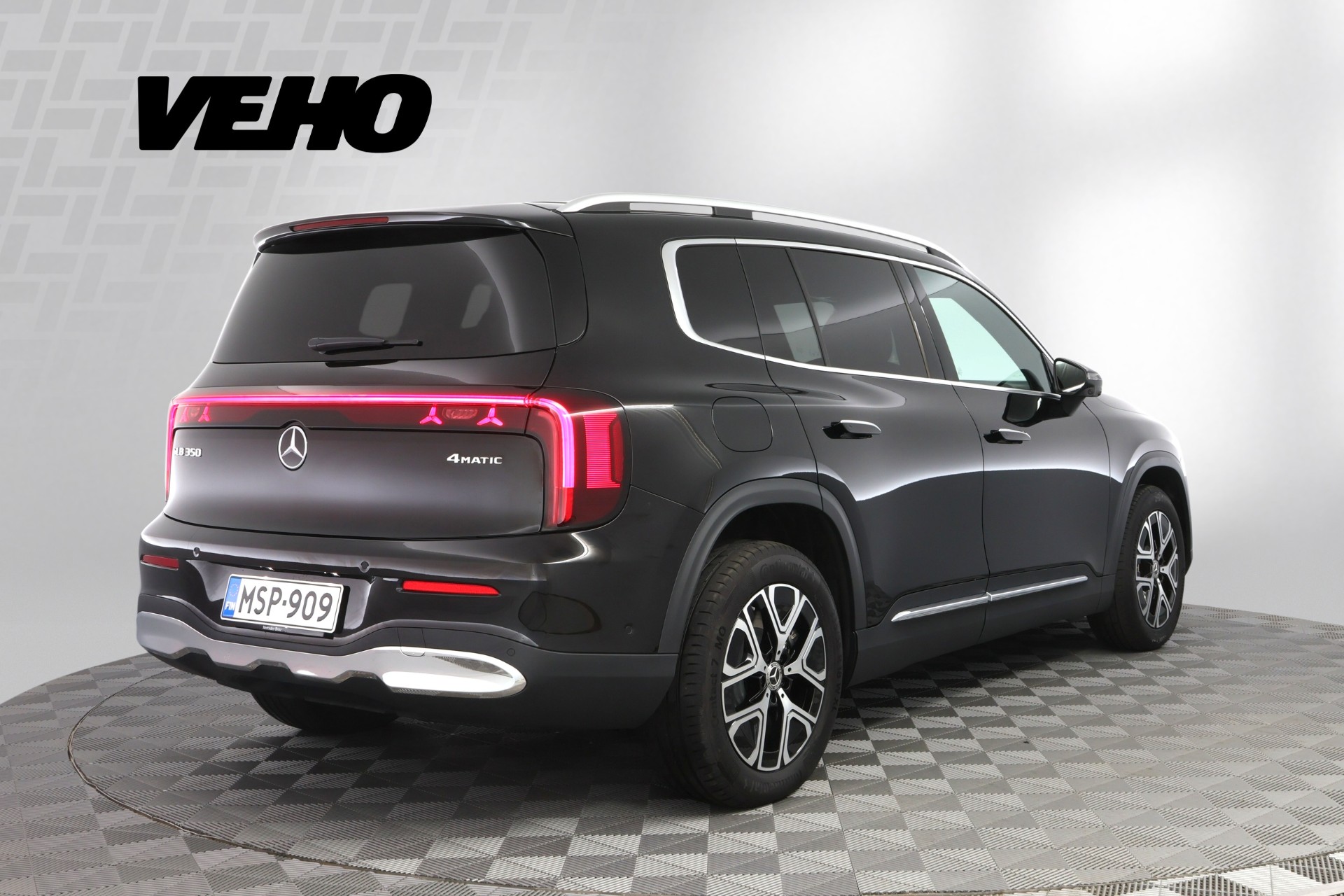 Mercedes-Benz GLB 2026