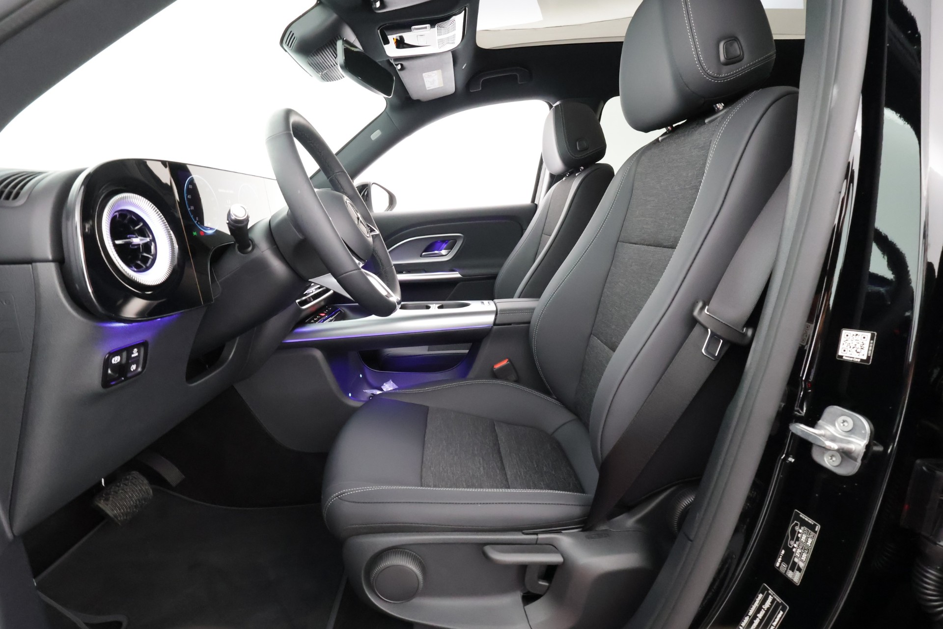 Mercedes-Benz GLB 2026