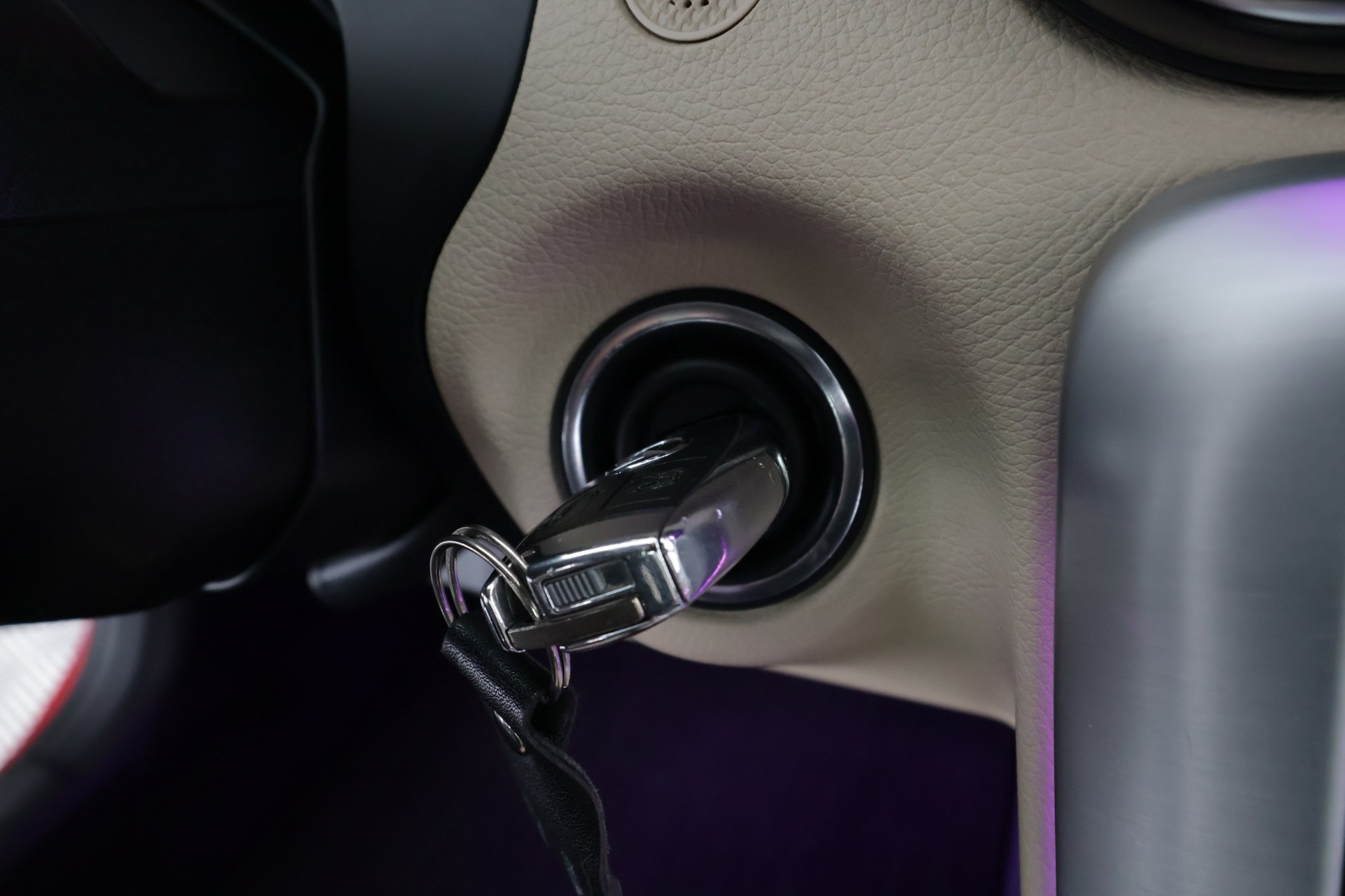 Mercedes-Benz SLK 2011