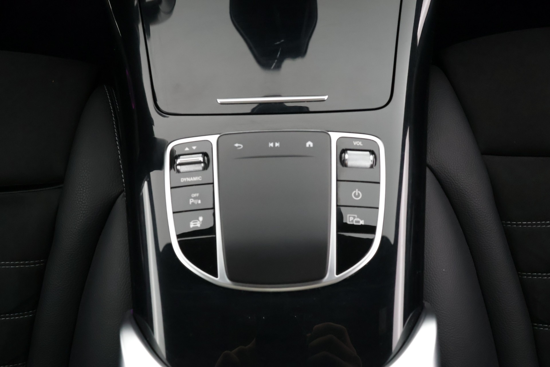 Mercedes-Benz EQC 2023