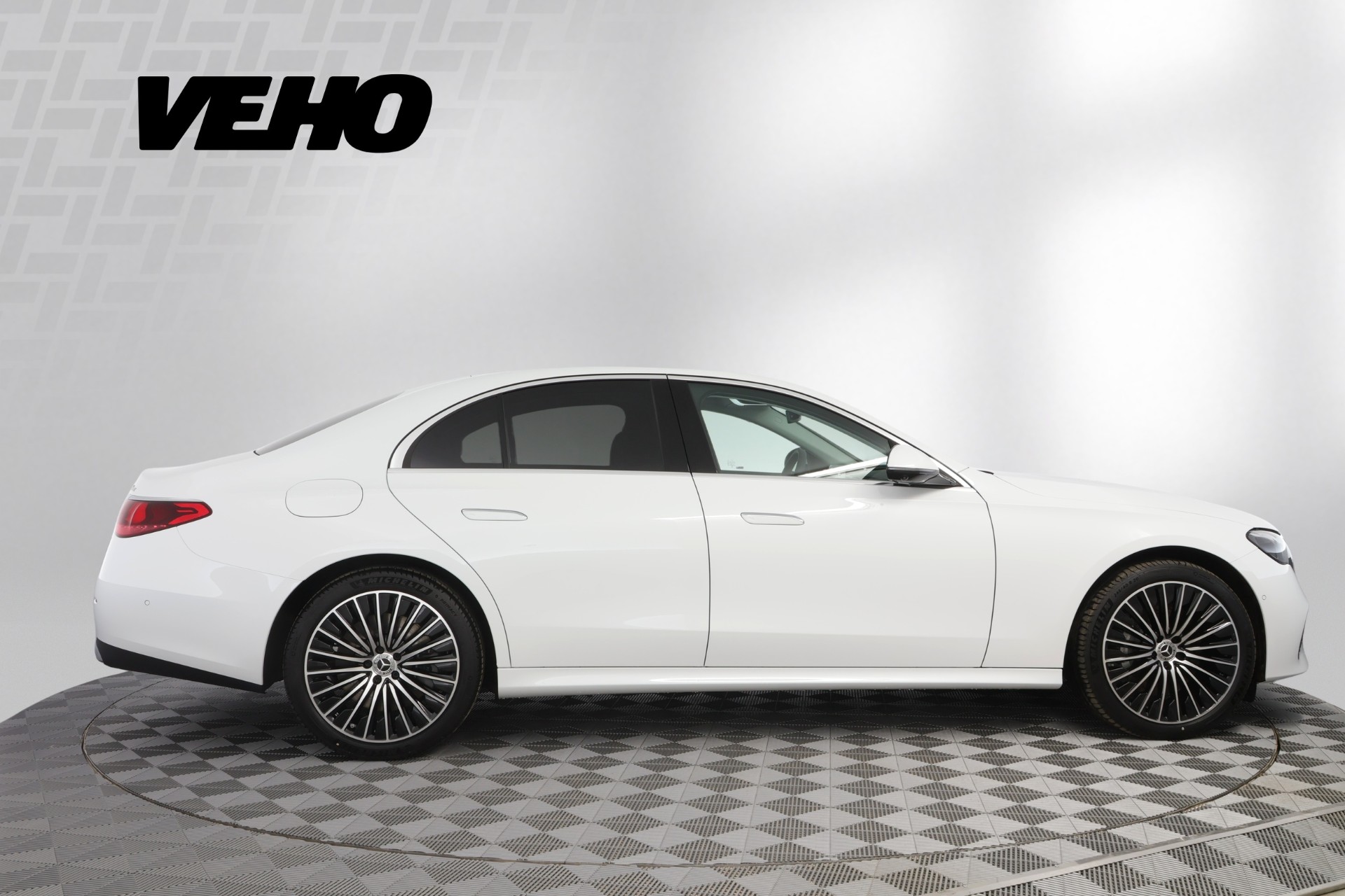 Mercedes-Benz E 2026