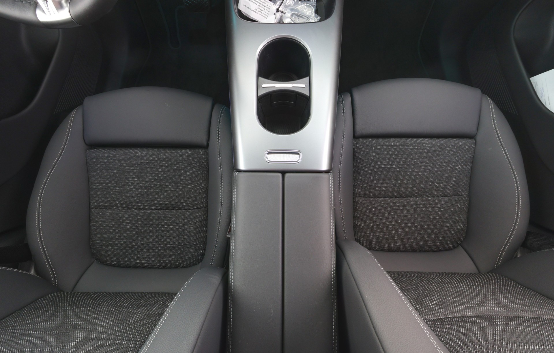 Mercedes-Benz GLB 2026