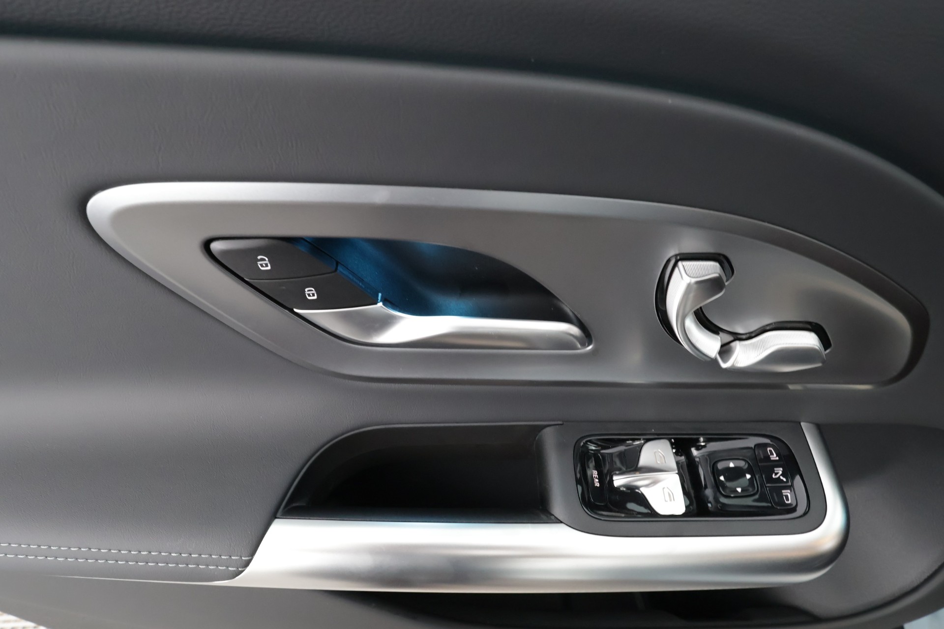 Mercedes-Benz GLB 2026