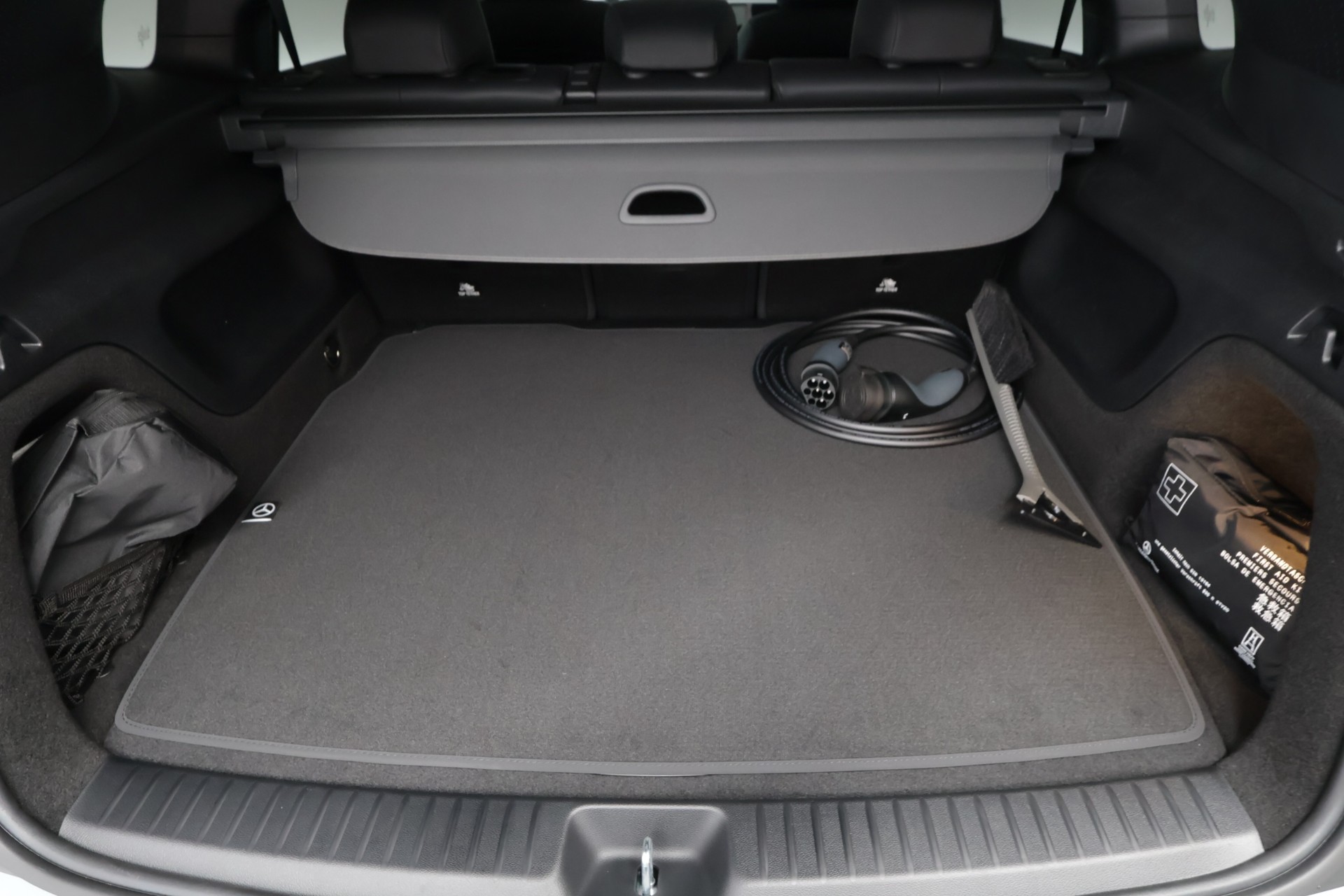 Mercedes-Benz GLB 2026