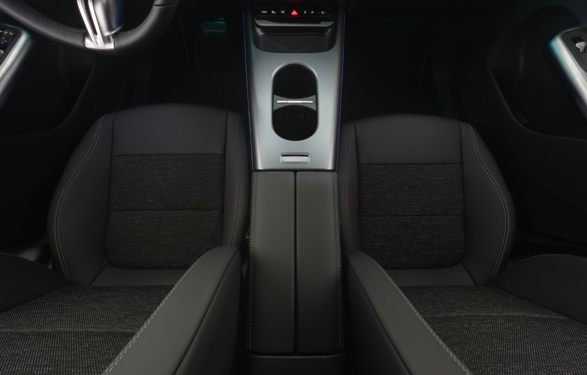 Mercedes-Benz GLB 2026