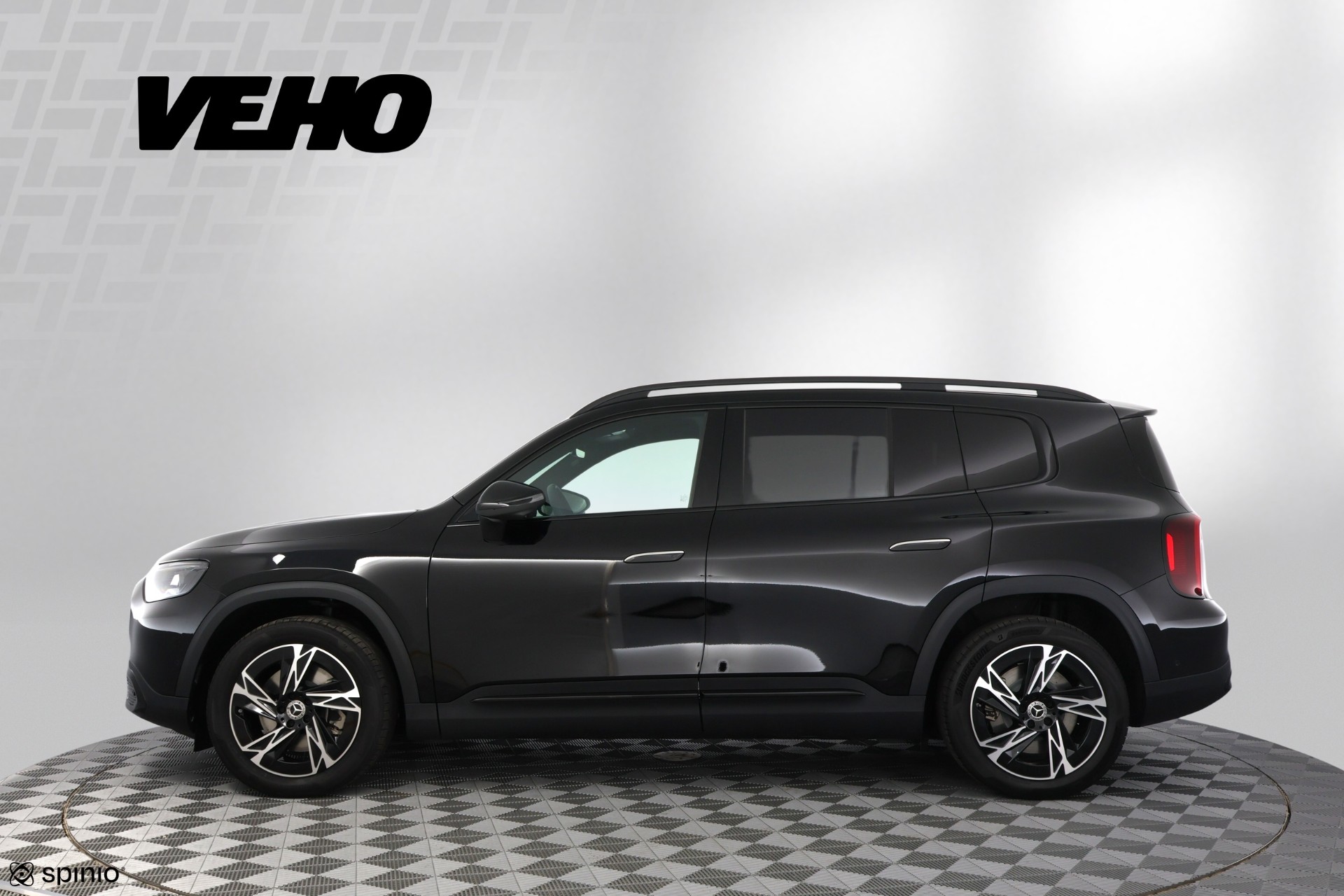 Mercedes-Benz GLB 2026