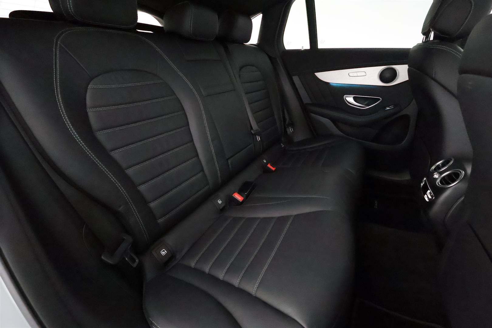 MERCEDES-BENZ EQC 2020